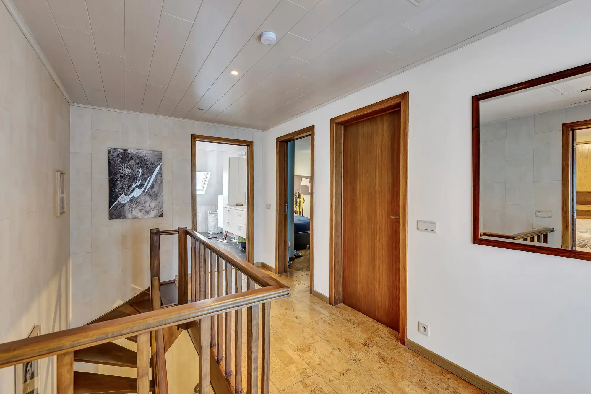 Instapklare HOB met 3 slaapkamers, garage en zonnige tuin foto 9