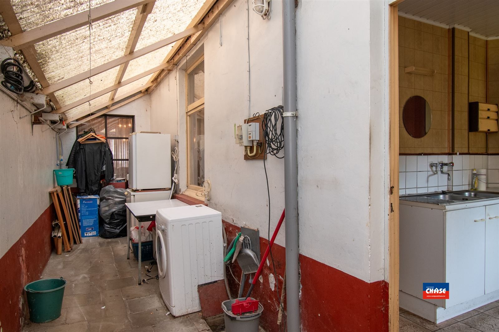 Rijwoning met 4/5 slaapkamers en tuin foto 7
