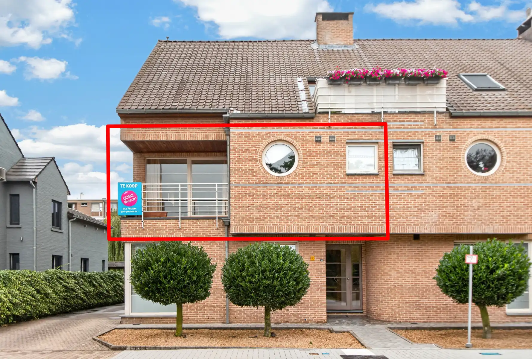 APP + 2 SLK + 2 TERRASSEN + GARAGEBOX VOOR 2 WAGENS foto 2