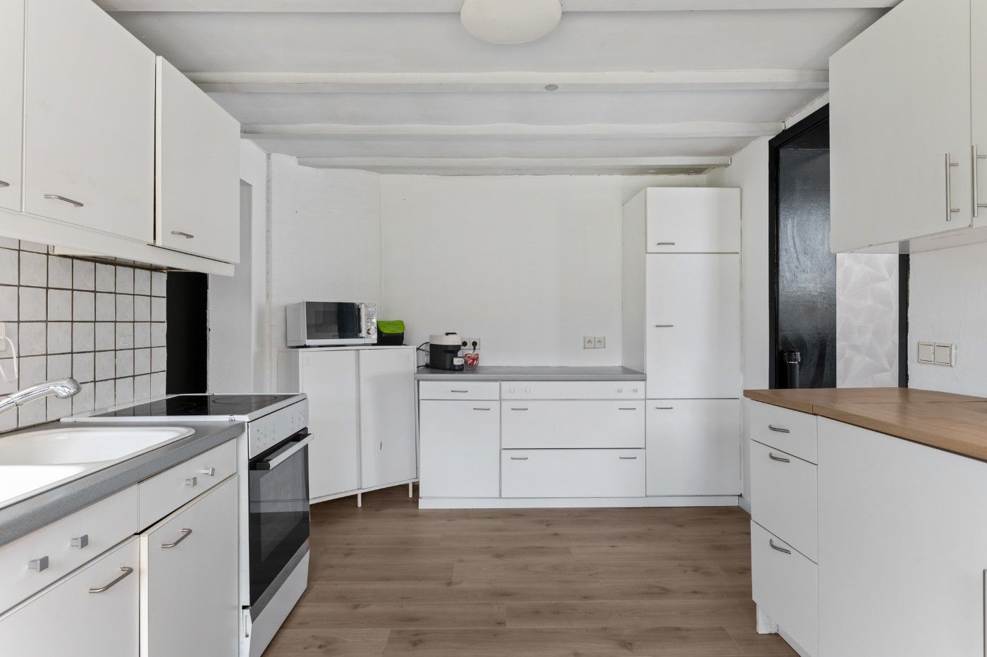 Ruime woning met 3 slpk. op prachtig perceel van 1285 m² foto 10