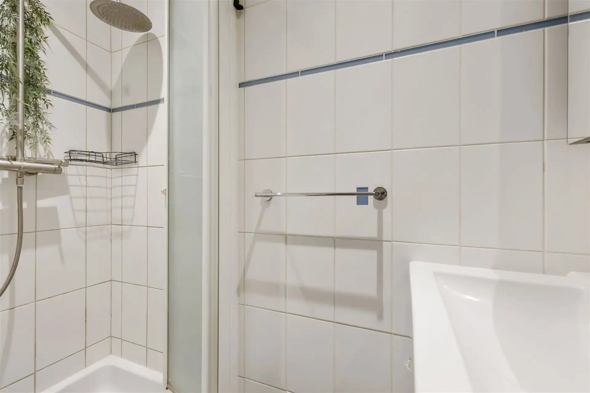 ZONNIG / LAGE ALGEMENE KOSTEN  foto 14