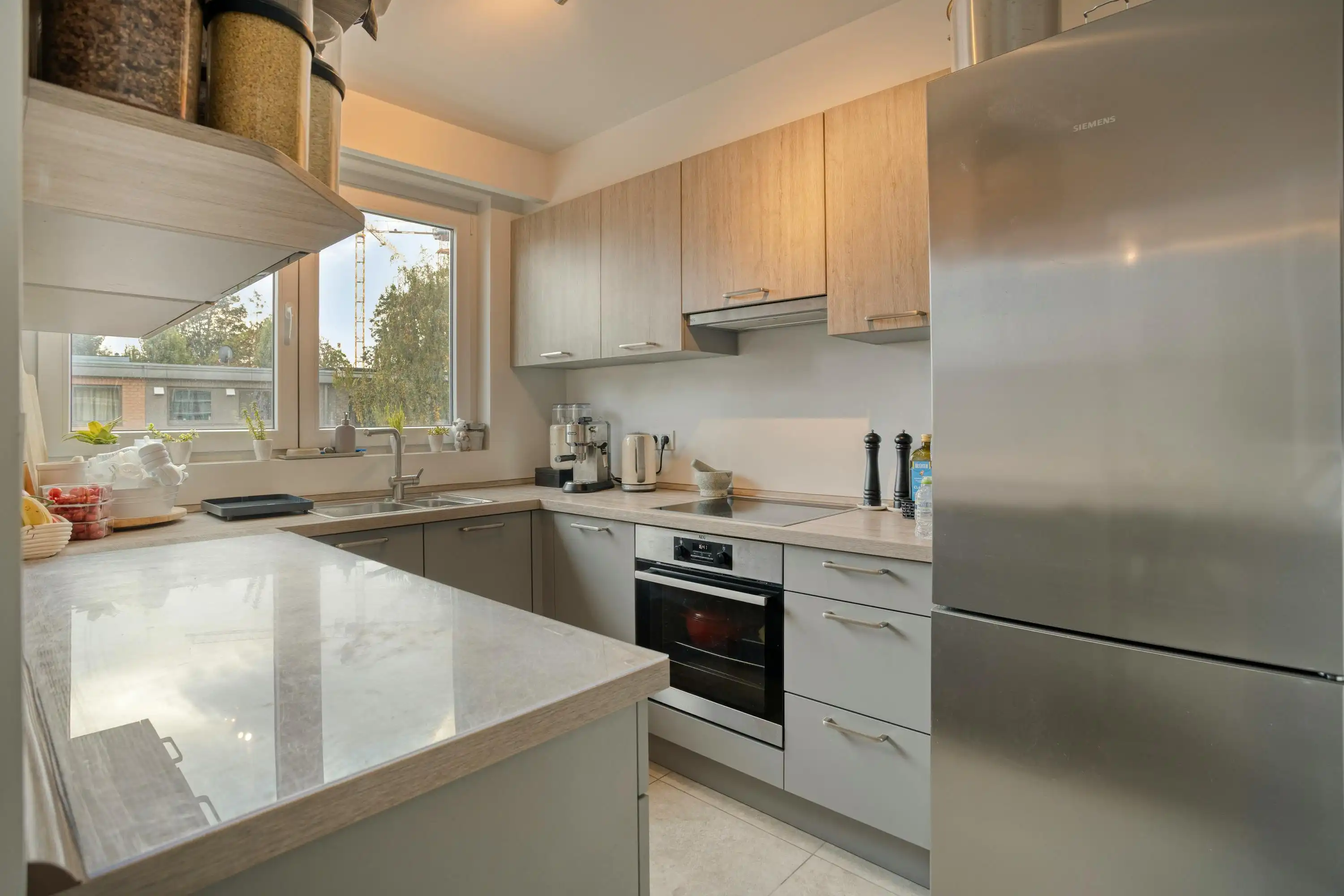 Instapklaar appartement vlakbij het Rivierenhof te koop! foto 8