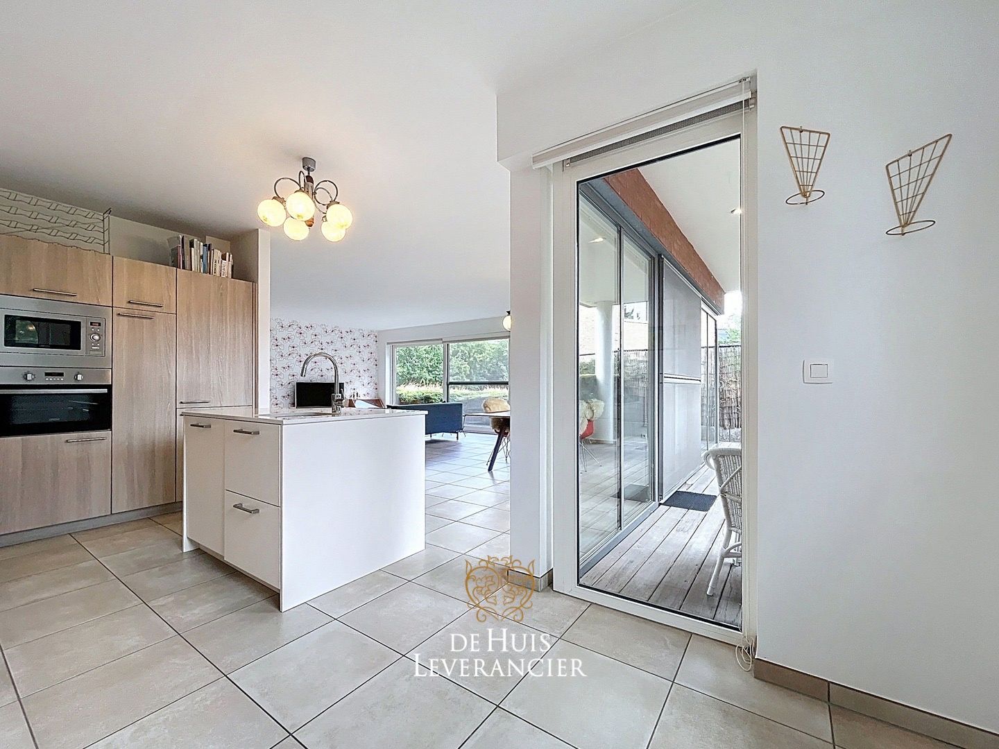 Ruim gelijkvloersappartement met 3 slaapkamers en garagebox te koop in Kontich foto 12