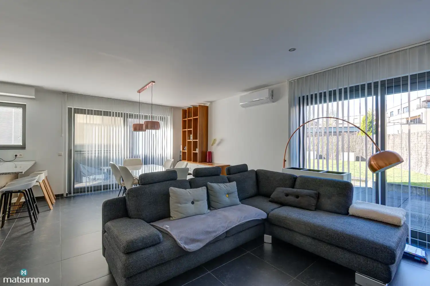 RUIME NIEUWBOUWWONING MET 3 SLAAPKAMERS, TUIN EN CARPORT MET AUTOMATISCHE POORT NABIJ HET CENTRUM VAN BILZEN foto 8