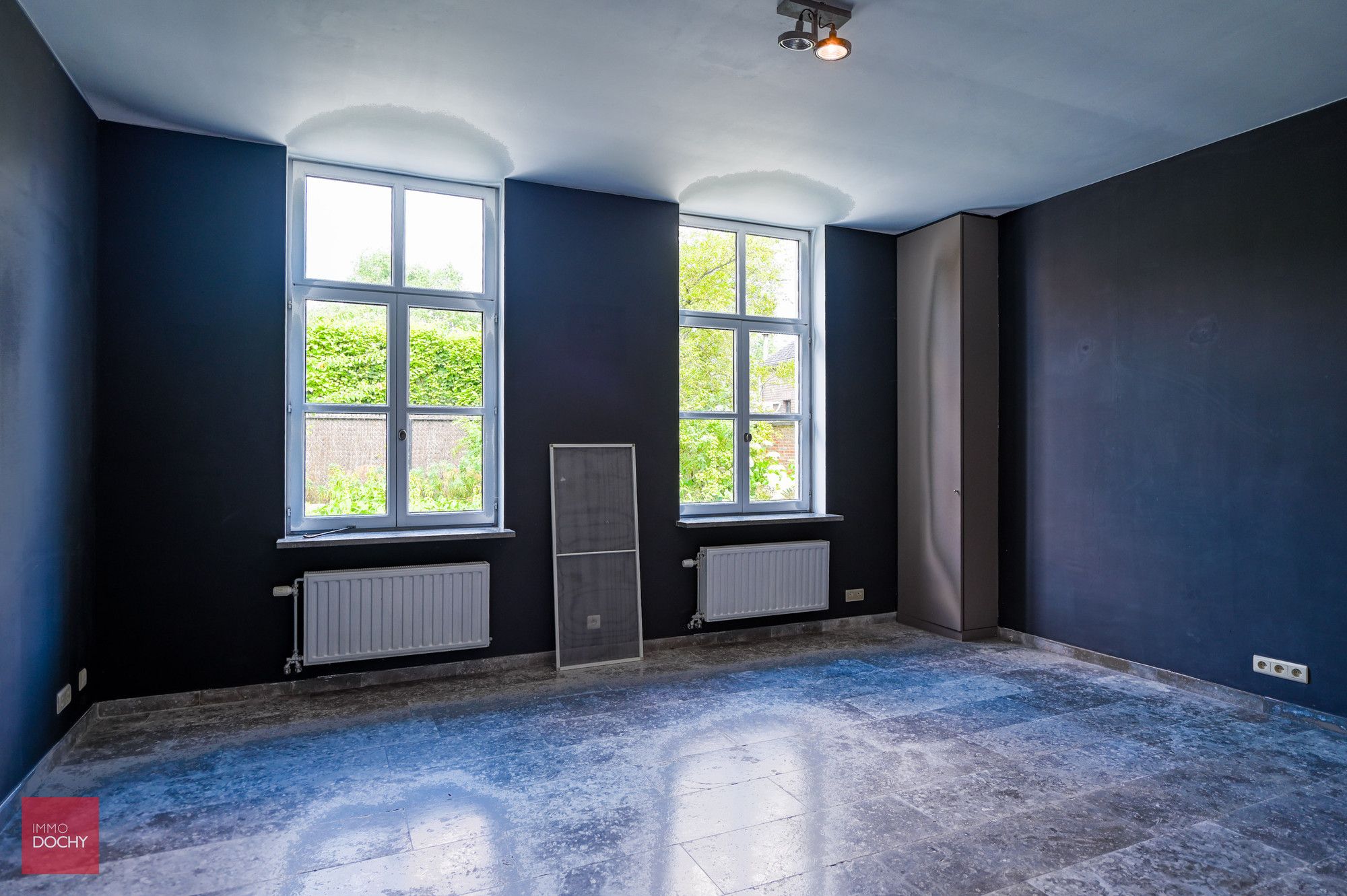 Centraal gelegen praktijkruimte of bureel met woonst foto 13