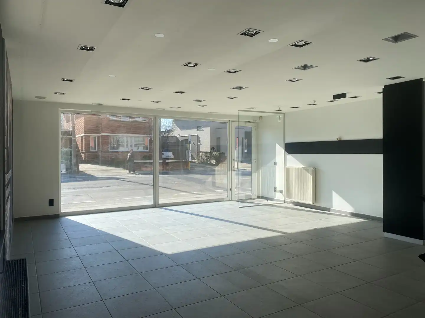 Pop-upruimte te huur op commerciële toplocatie in Maldegem foto 3