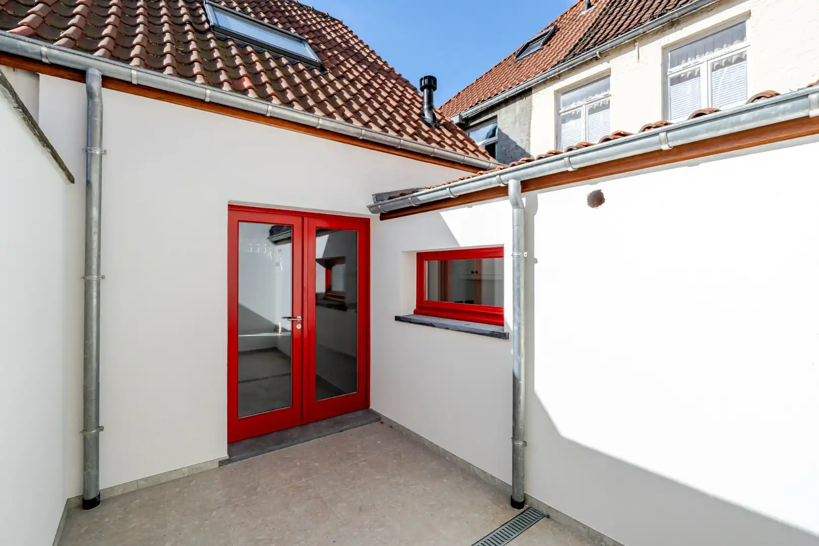 Energiezuinige gerenoveerde rijwoning - centrum Brugge foto 12