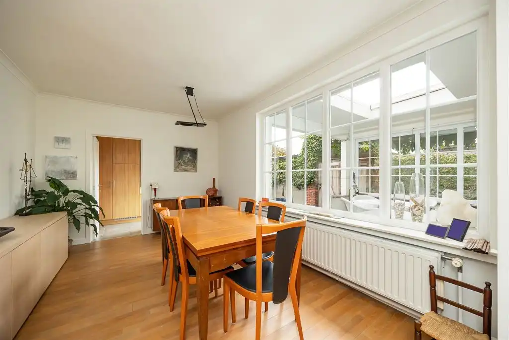 Charmante halfopen woning met grote tuin te Turnhout foto 11