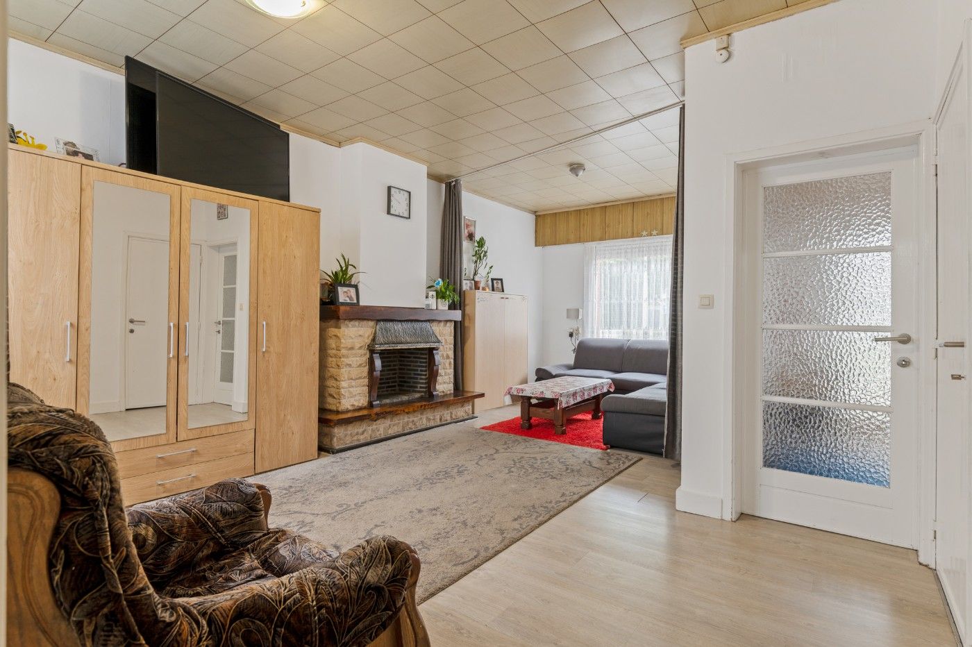 Te renoveren woning met 3 slpk. en tuin foto 3