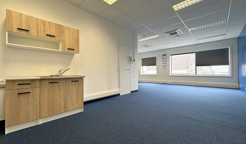 Gelijkvloers kantoor te huur in Noorderlaan Business Site te Antwerpen foto 8