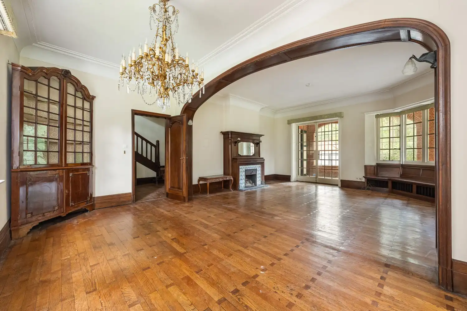 Karaktervolle te renoveren rietgedekte villa op een uitzonderlijk parkdomein van 9127 m² in Vriesdonk foto 11