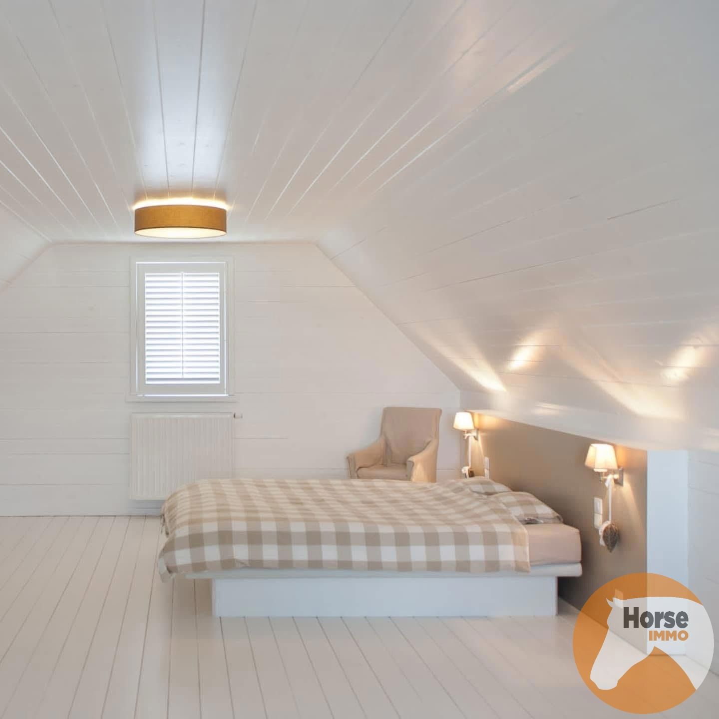 SCHAFFEN - Houtmassiefbouw met opslagruimtes op +/-1ha45a foto 23