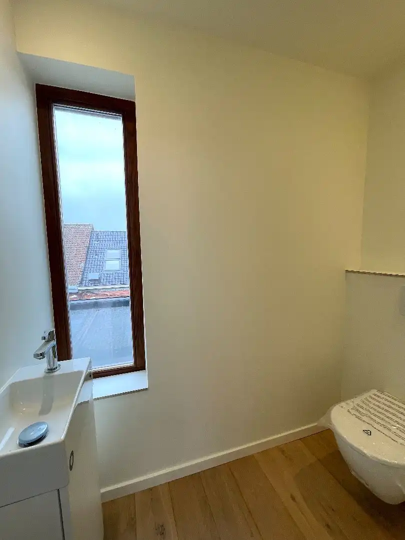 Prachtig, lichtrijk duplex-appartement in hartje Wevelgem!  foto 23