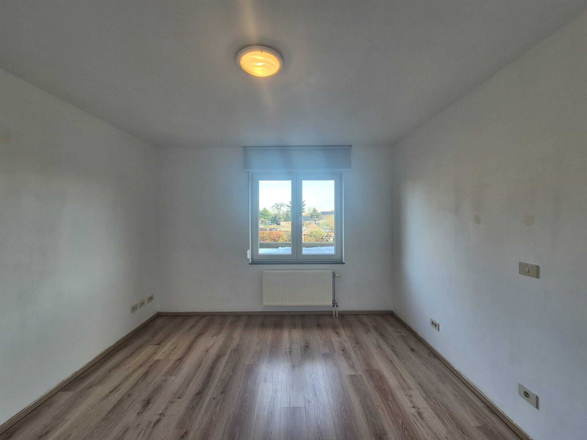 Zeer mooi rustig gelegen instapkaar appartement met garage. foto 22