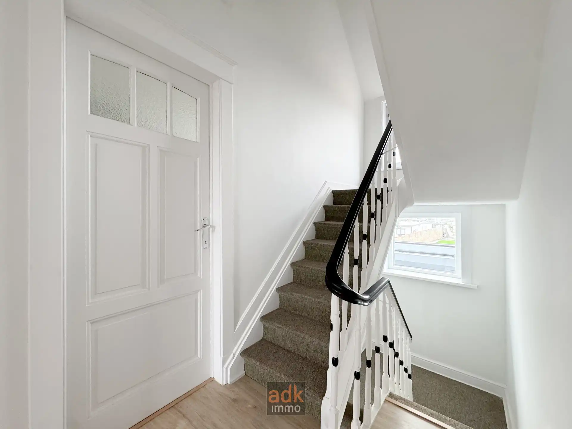 Instapklare 4-gevelwoning met zonnige tuin, terras. foto 14