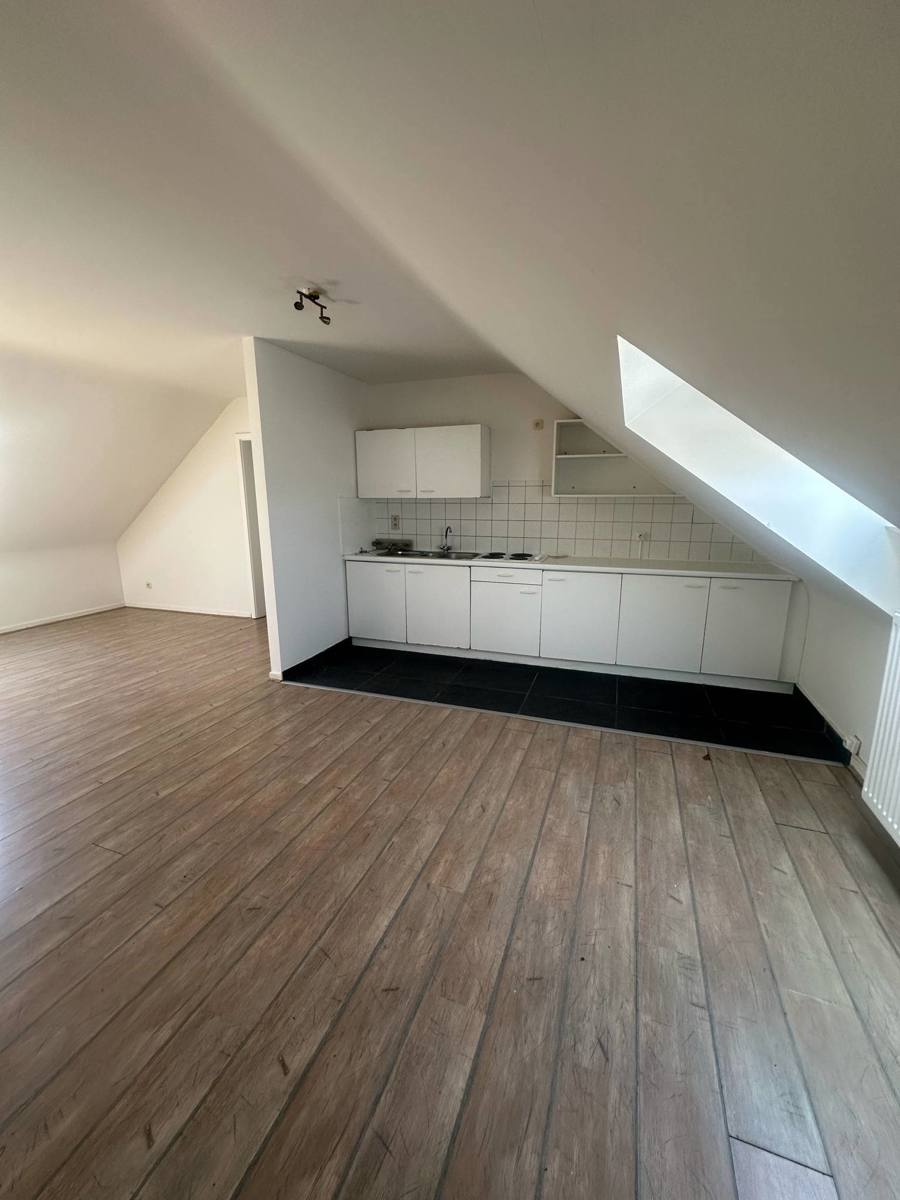 Dakappartement te koop in Bree centrum foto 4