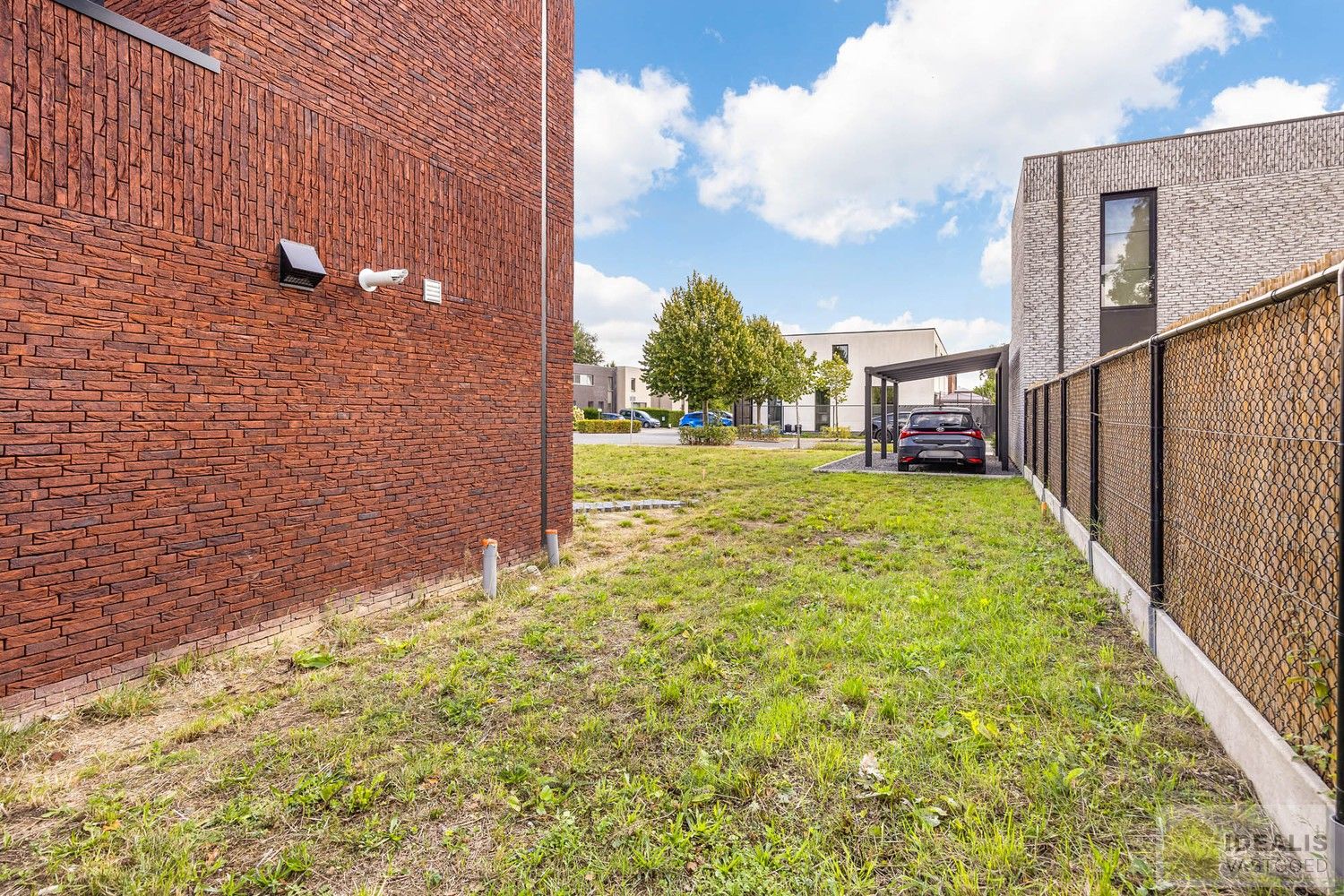 PRACHTIGE NIEUWBOUWWONING (2% REGISTRATIERECHTEN MOGELIJK!) MET EEN HEERLIJK LICHTRIJKE WOONKAMER MET OPEN KEUKEN, RUIME BERGING, BUREEL, 3 SLAAPKAMERS, RUIME DRESSING EN RUIME BADKAMER VOORZIEN VAN ALLE COMFORT! EEN HEERLIJK RUIM HUIS MET EEN NAAR WENS AAN TE LEGGEN TUIN, OP EEN GEGEERDE LOCATIE NABIJ HET CENTRUM VAN PEER! foto 41