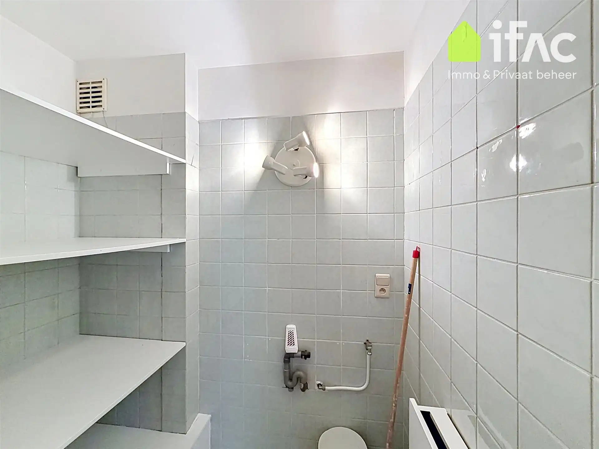 Rustig gelegen appartement met terras foto 11