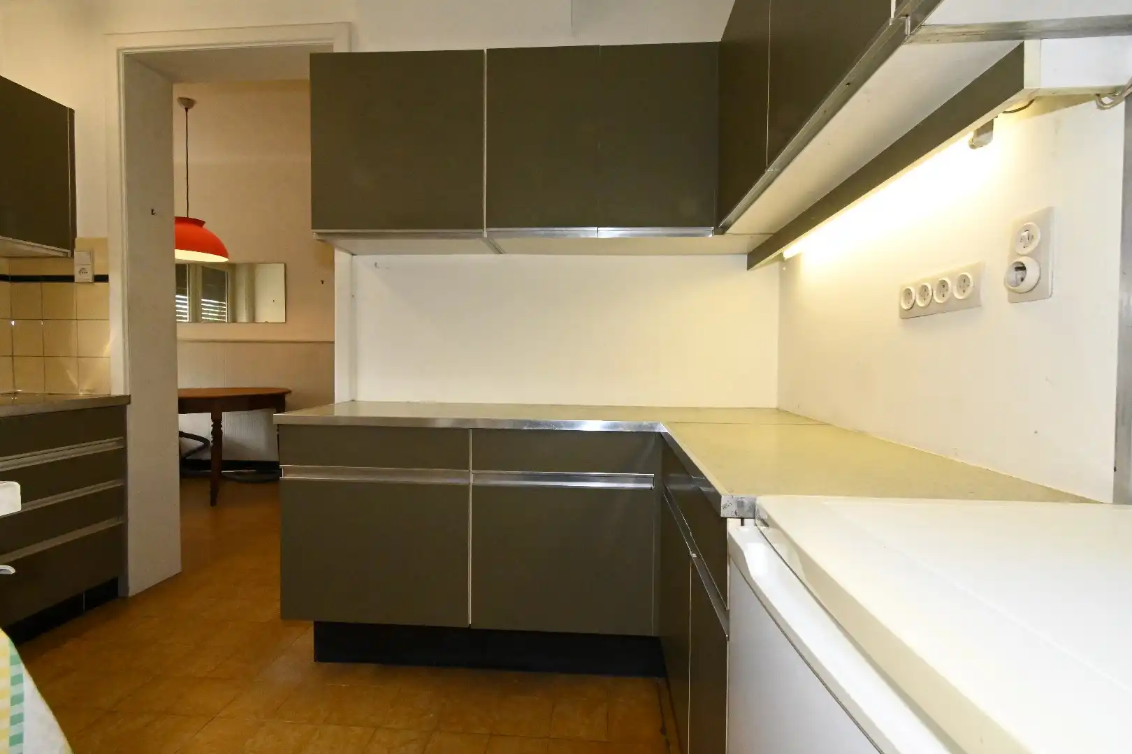 Alleenstaande woning met tuin gelegen rand centrum Maldegem foto 14