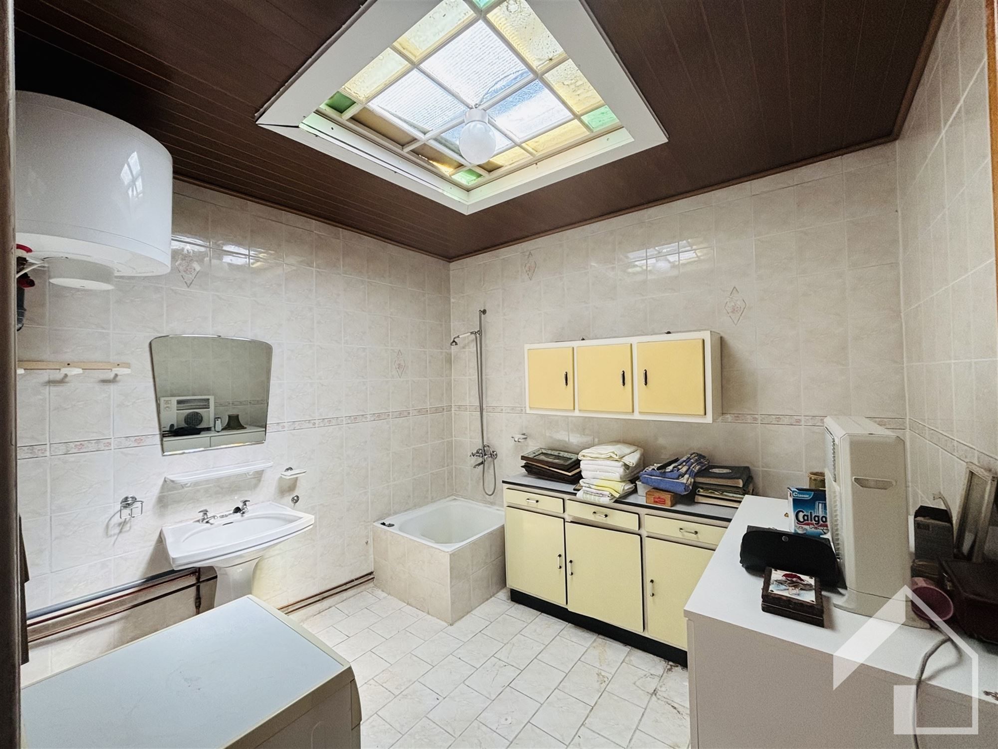 Te renoveren woning foto 12