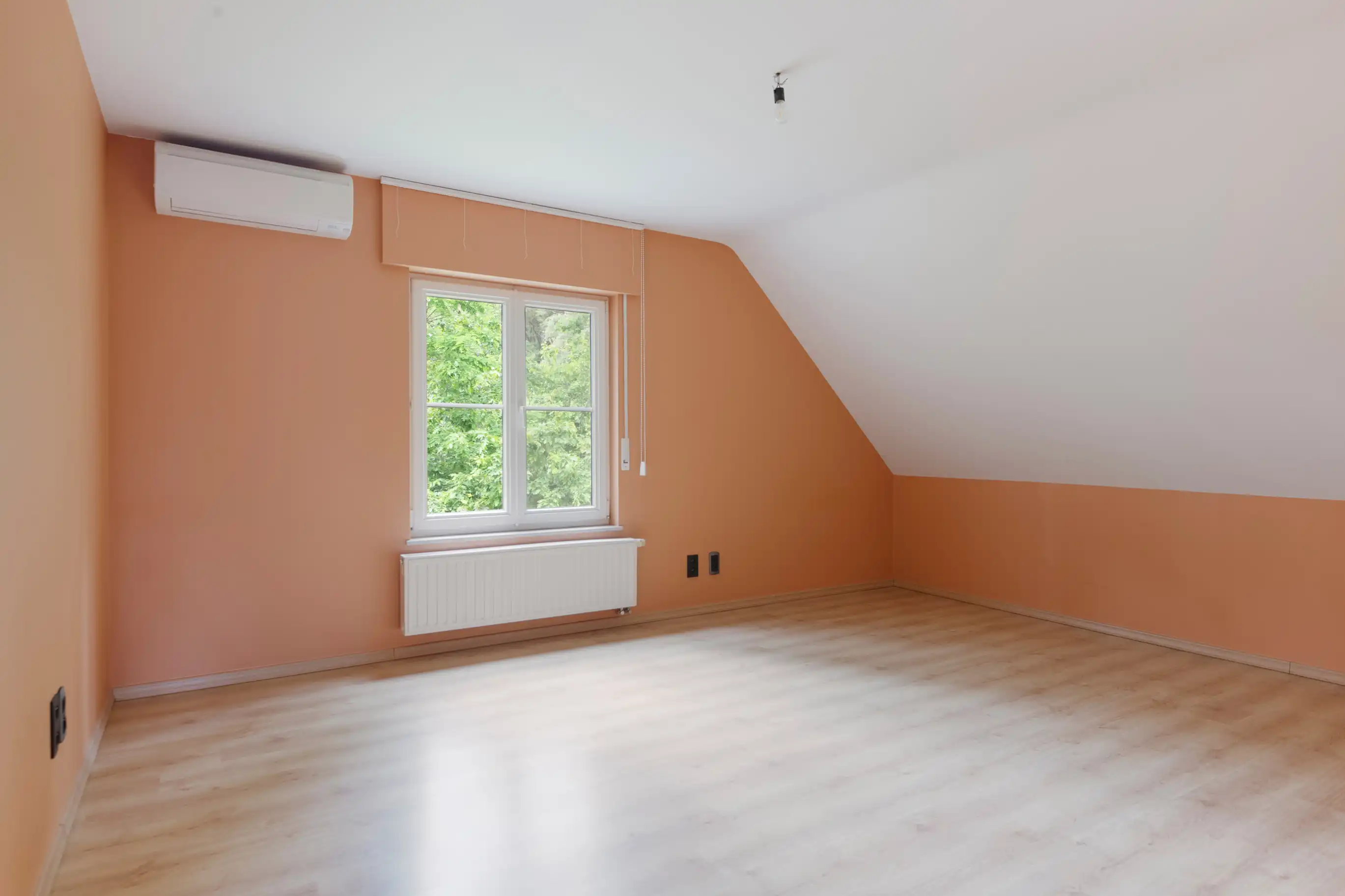 Exclusieve woning met 4 slaapkamers, tuin en garage in Tremelo foto 14