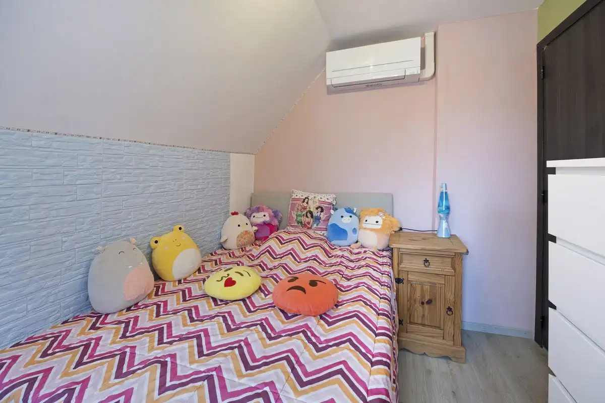 Modern halfopen huis te koop in Tongeren foto 20