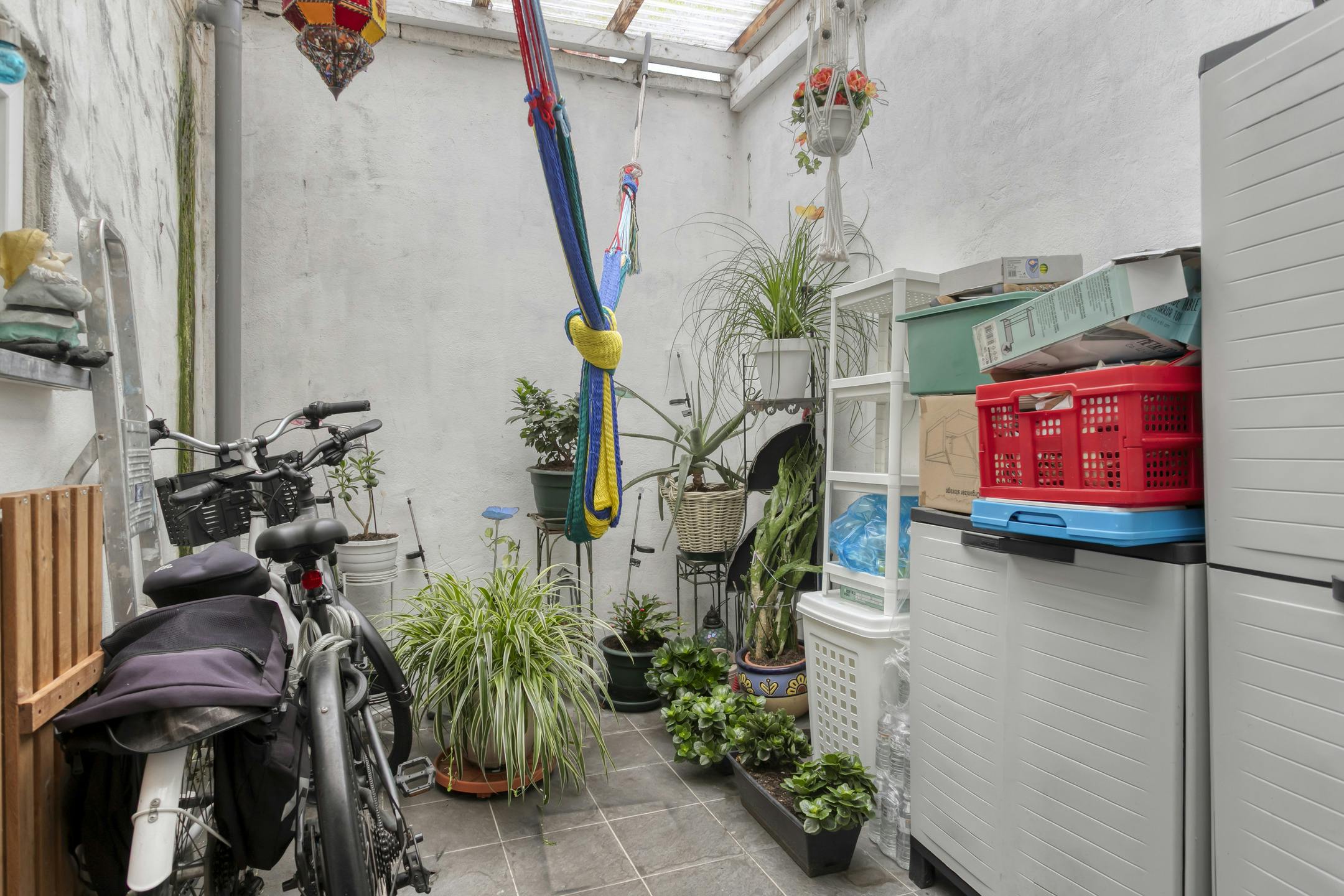 Grondig op te frissen rijwoning met 3 kamers te Gentbrugge foto 8