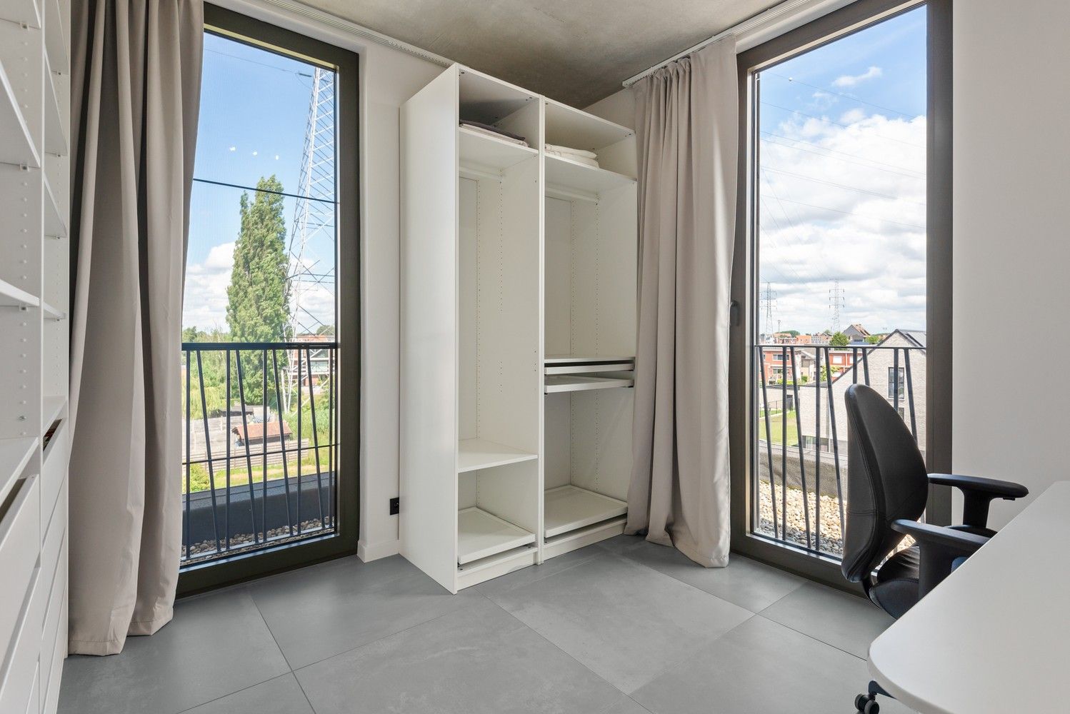 Luxueus dakappartement met 2 slaapkamers en ruim terras te koop te Lier. foto 12