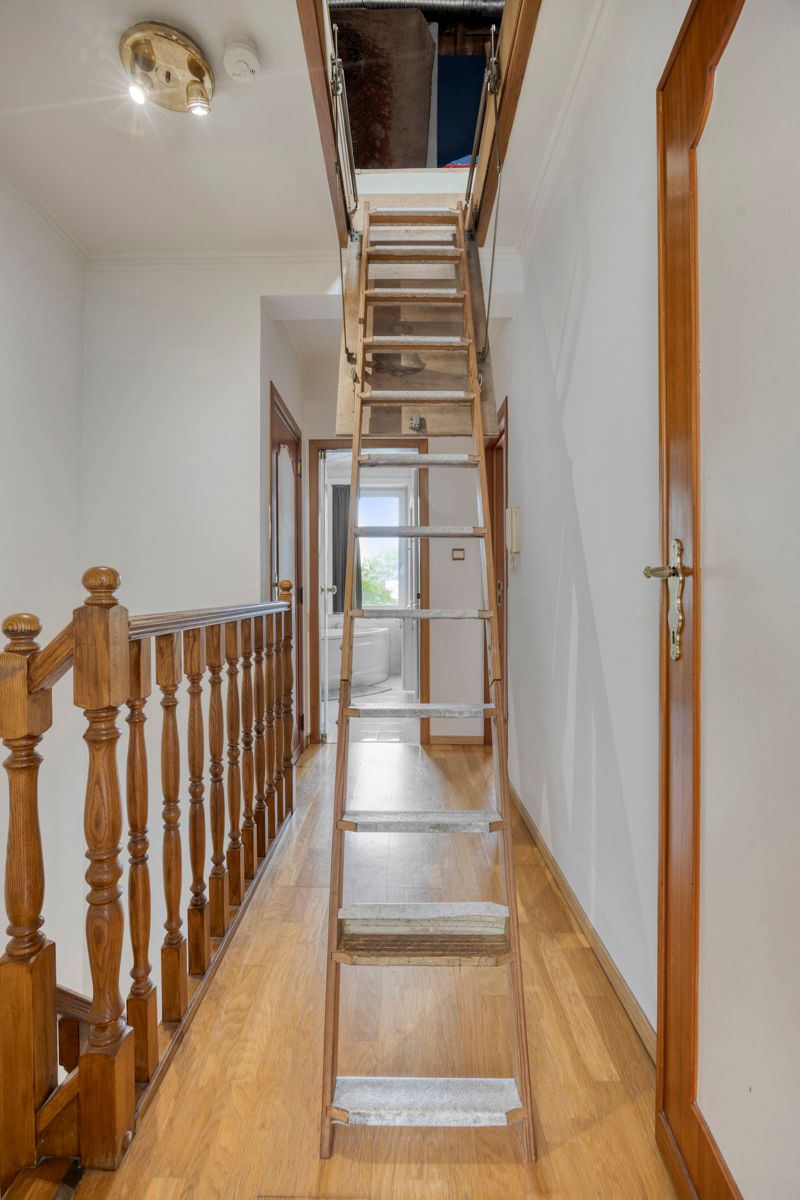 **KIJKDAG 8/11** Charmante woning met tuin in centrum Asse foto 15