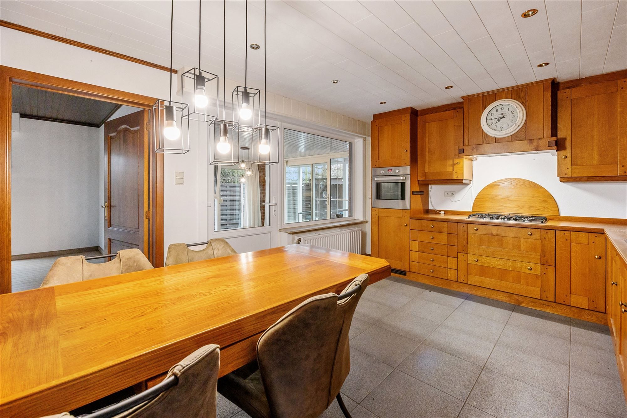 RUIME WONING MET 5 SLAAPKAMERS GELEGEN OP EEN PERCEEL VAN 10A68CA TE HEUSDEN-ZOLDER foto 14