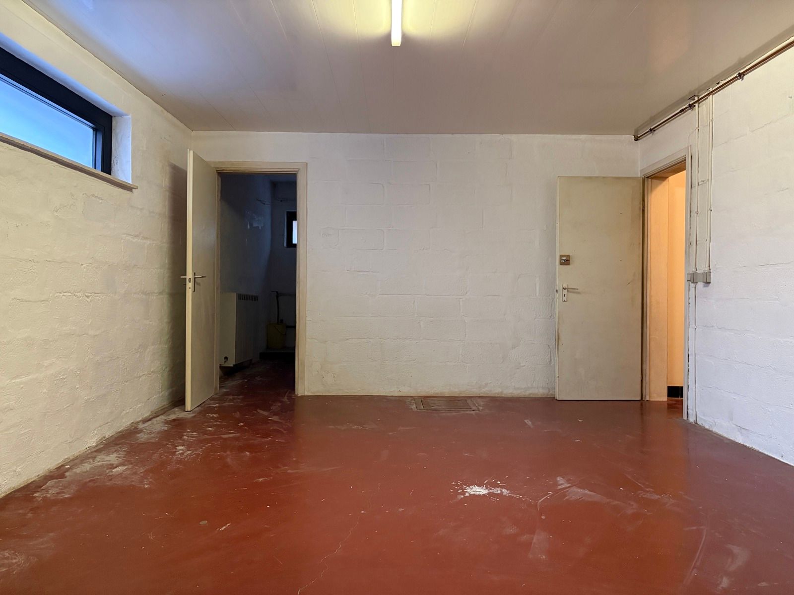 Ruime gezinswoning - rustig wonen in het groen. foto 23