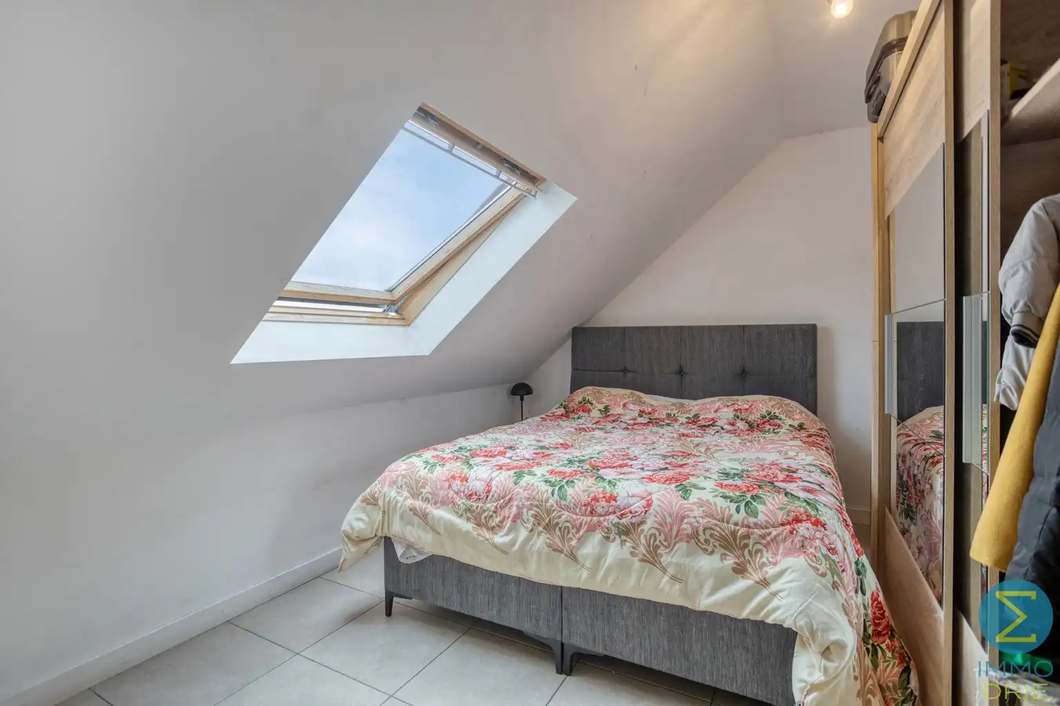 Dakappartement met 1 slpk, groot terras en autostaanplaats foto 8