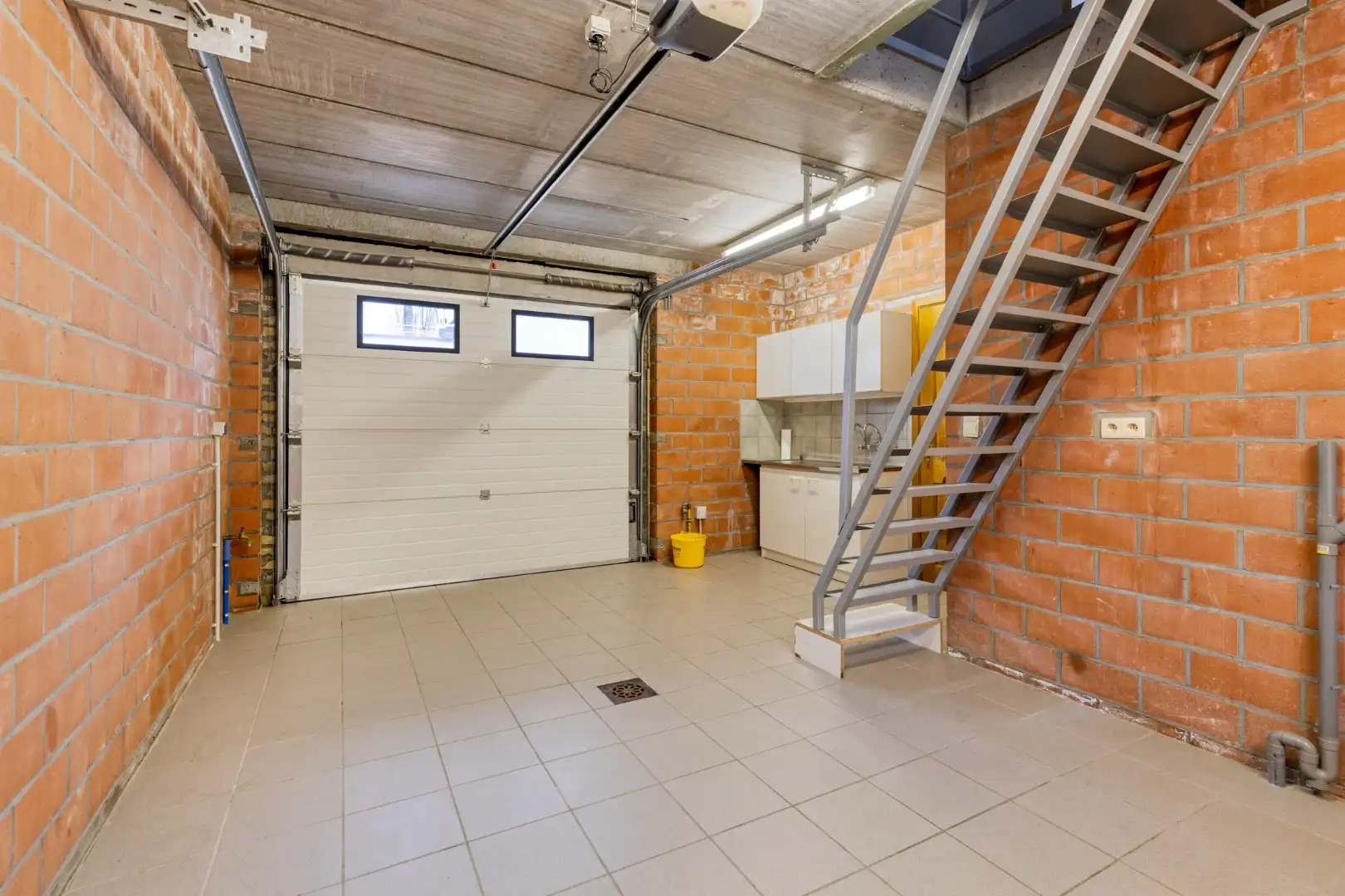 Zeer degelijke villa op 947 m² in het centrum van Rekkem! foto 15