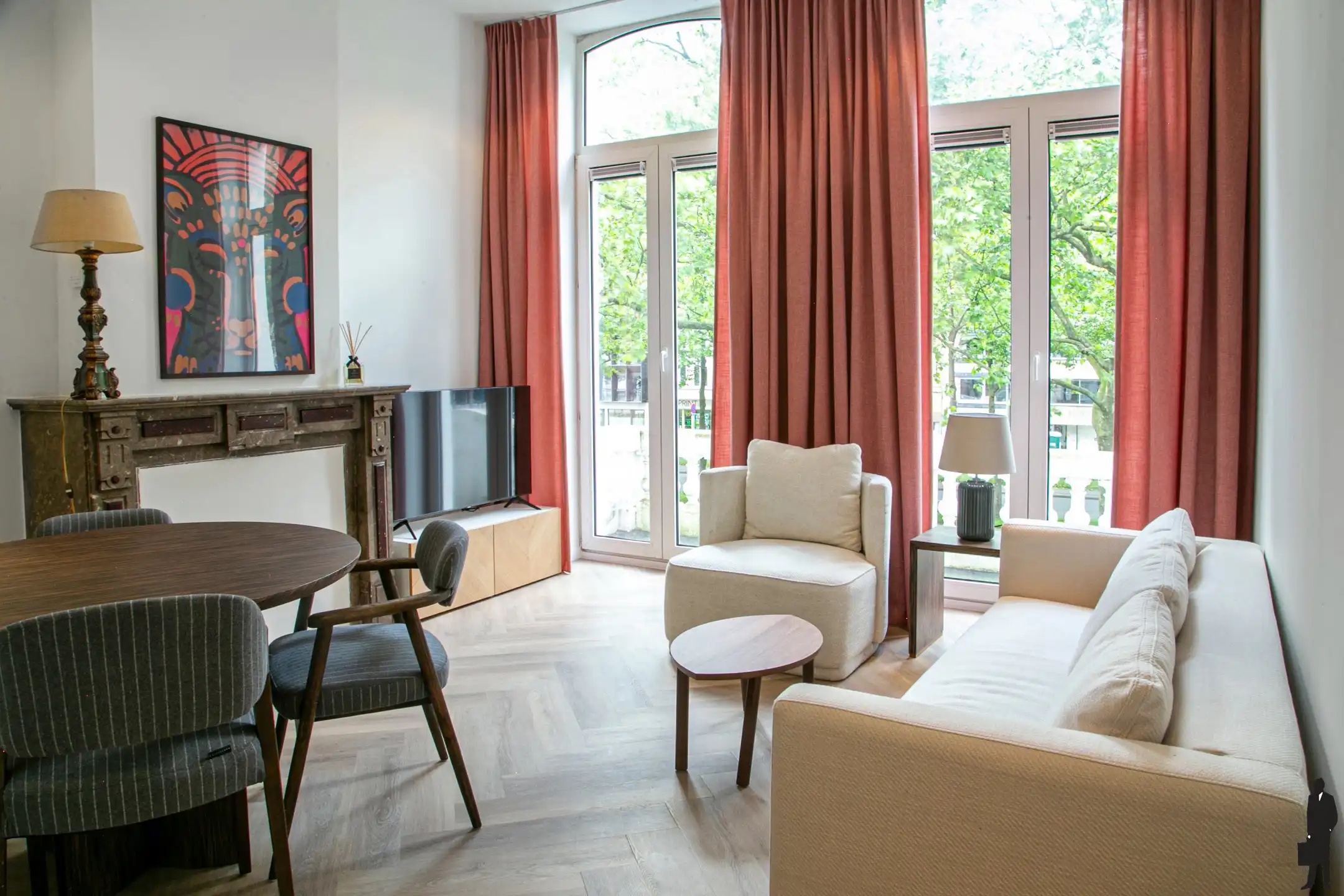 Vergund appartementsgebouw met vast rendement op het Zuid foto {{pictureIndex}}