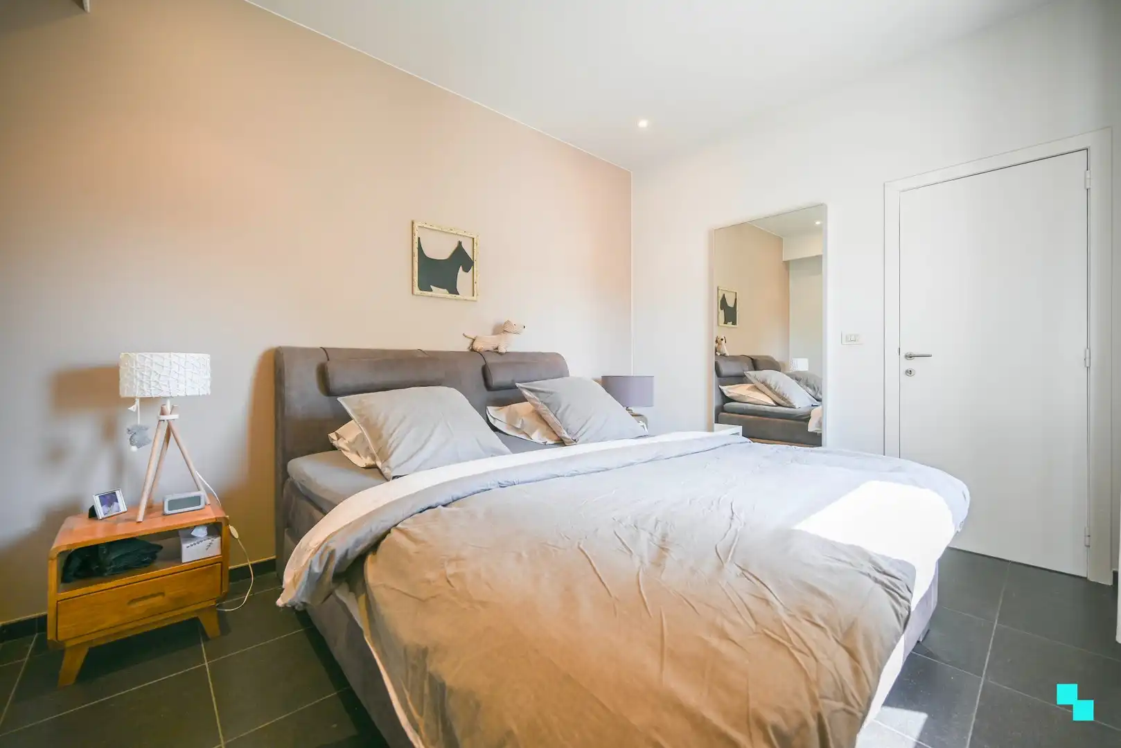 Riante dubbele woonst met 4 slaapkamers foto 20