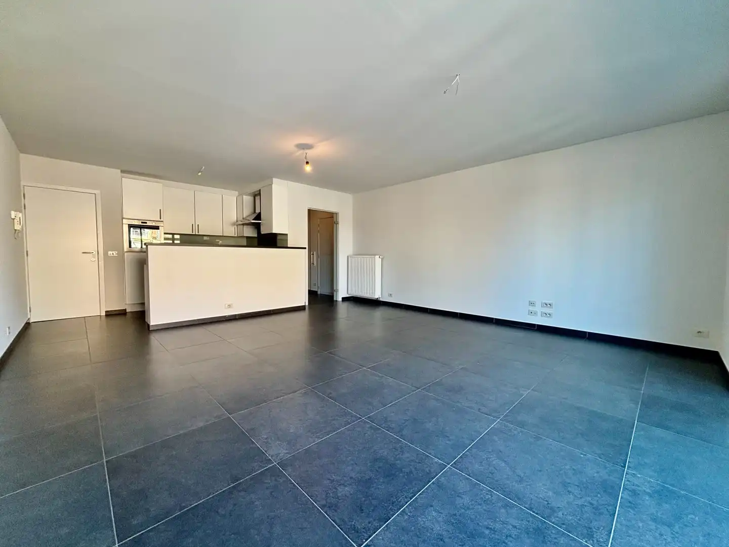 Centraal gelegen appartement met 2 terrassen en dubbele garage foto 4