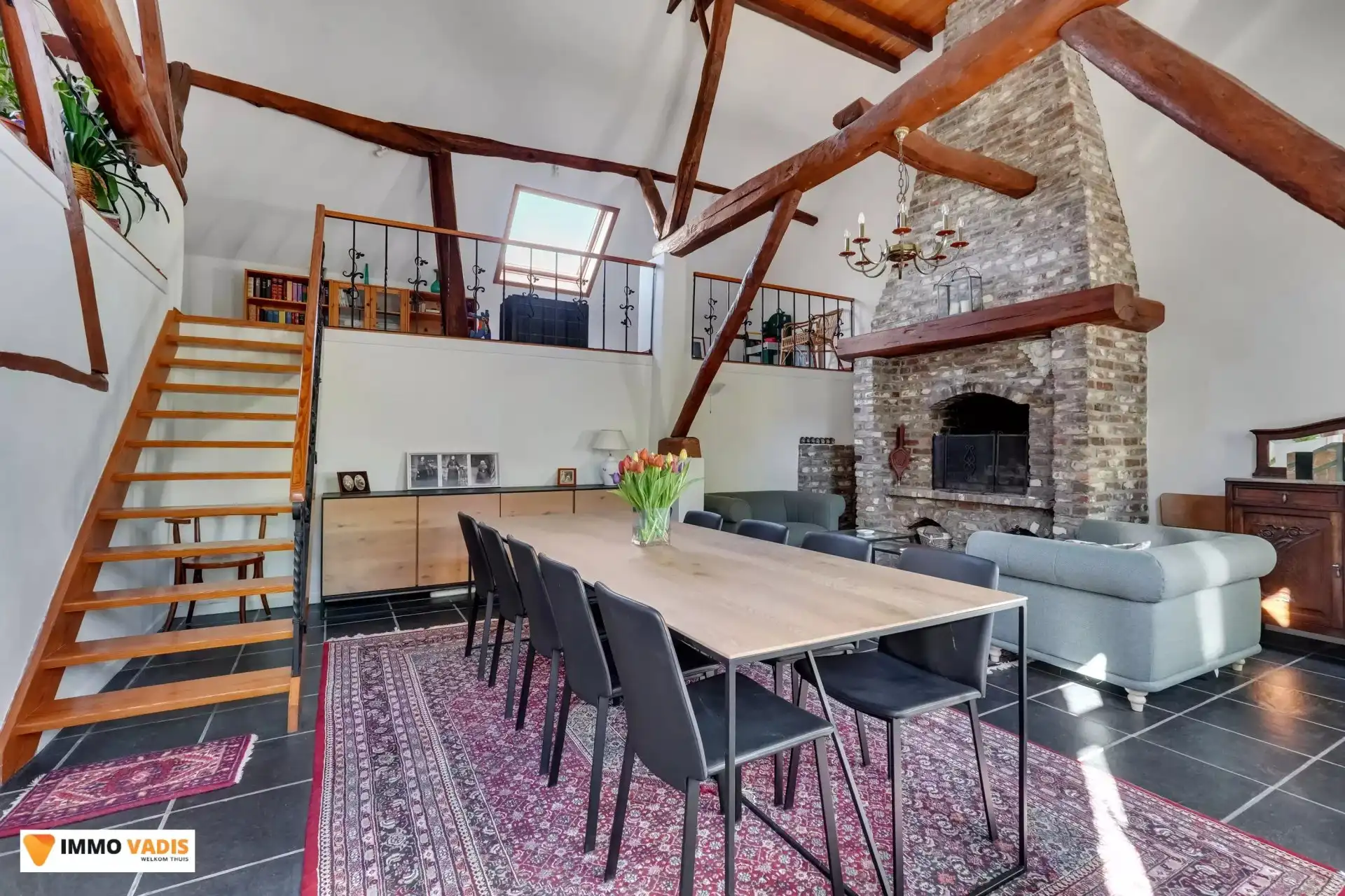 Wonen in alle rust: Uniek landhuis omringd door natuur foto 5