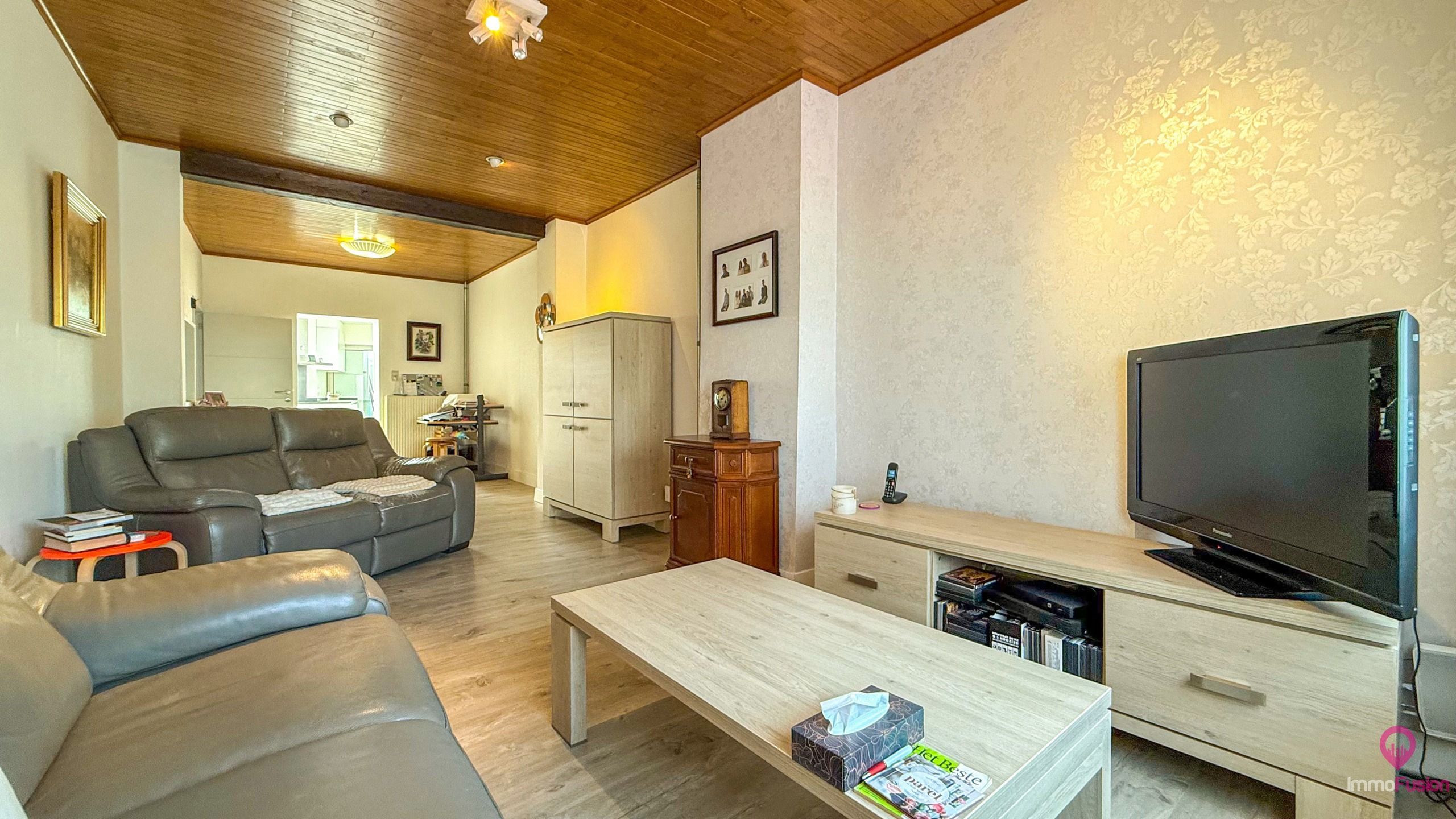 Instapklare woning met 4 slpks & tuin in hartje Hasselt! foto 4
