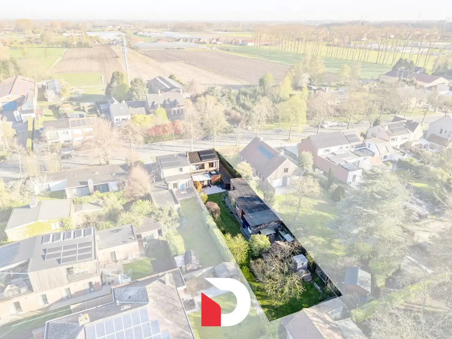 Veelzijdige halfopen woning + atelier op een ruim perceel in een residentiële buurt.  foto 17