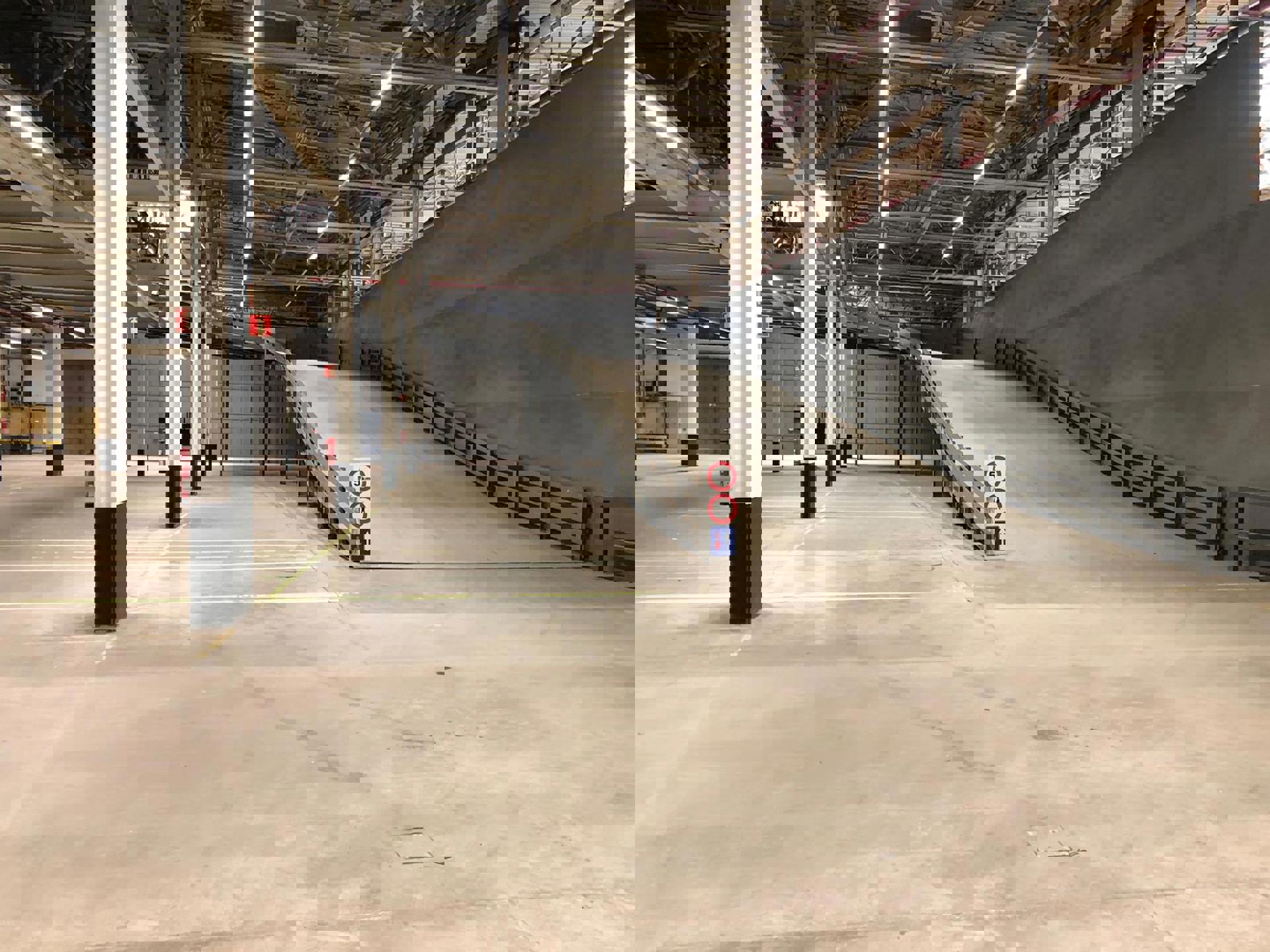 Magazijn van ca. 10.000m²  verdeeld over 2 verdiepingen glv 7.000m² en 1ste V 3.000m²  te Vilvoorde foto 3