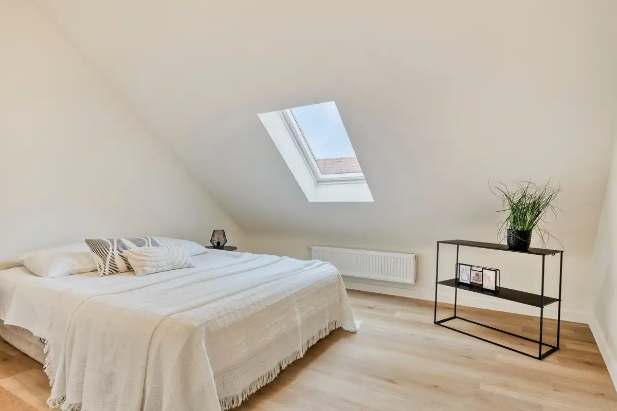 Pas gerenoveerde aantrekkelijke A-label stadswoning met zonnige diepe tuin foto 22