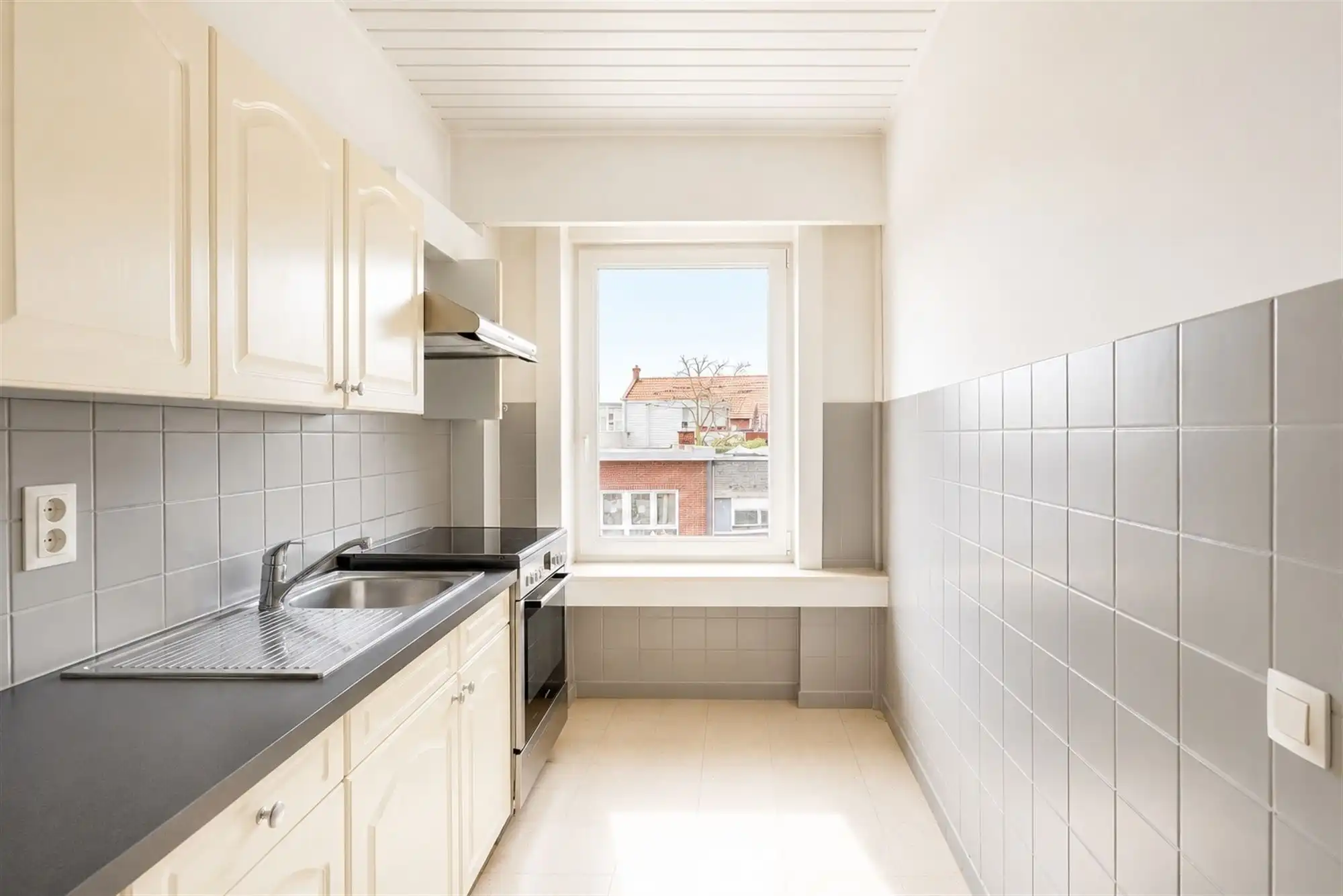 Appartementsgebouw op wandelafstand van centrum Wilrijk foto 11