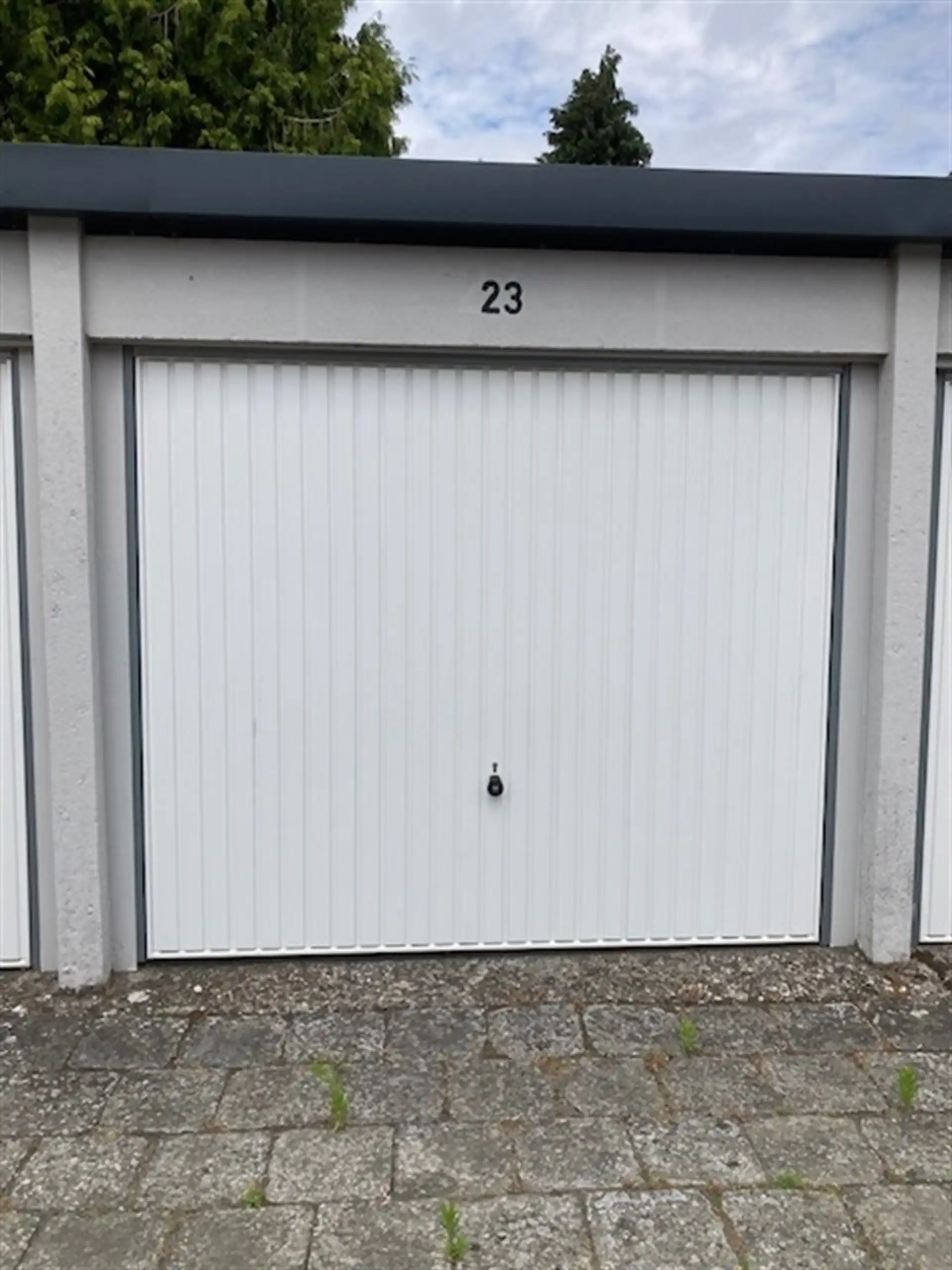 Garage te huur Oordegemsesteenweg 47 - 9230 WETTEREN