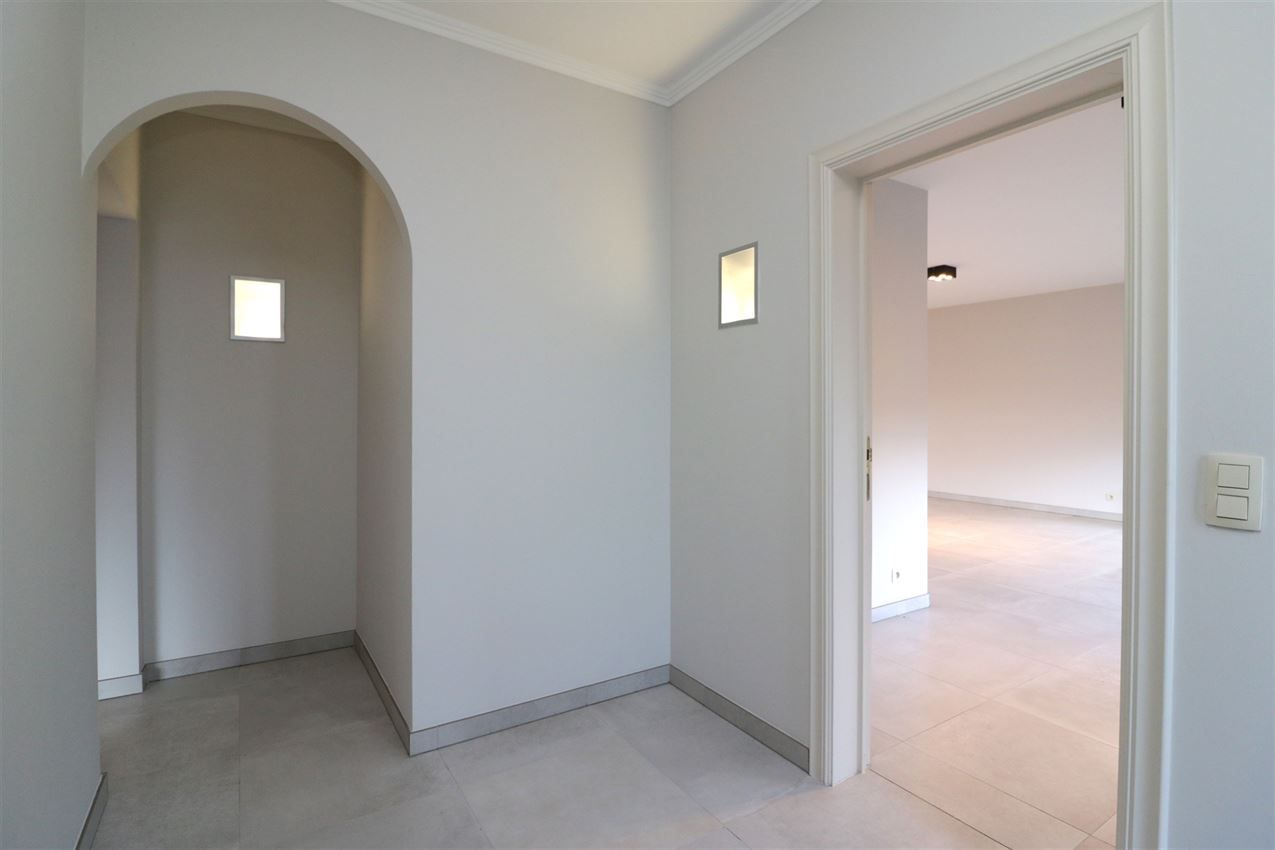 Gerenoveerd, rustig gelegen, 3 slpk foto 5