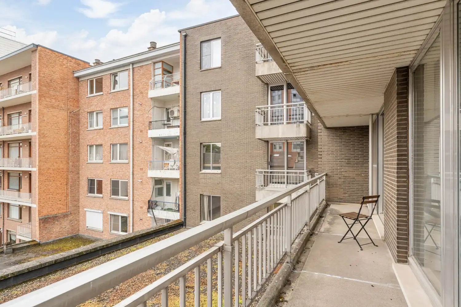 Ruim (141m²) 3-slaapkamerappartement met staanplaats, kelder én twee grote terrassen foto 18