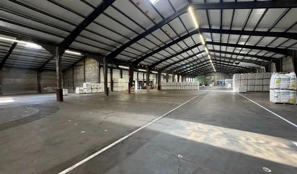 Magazijn te huur in Schomhoeve Logistic Center in haven Antwerpen foto 4