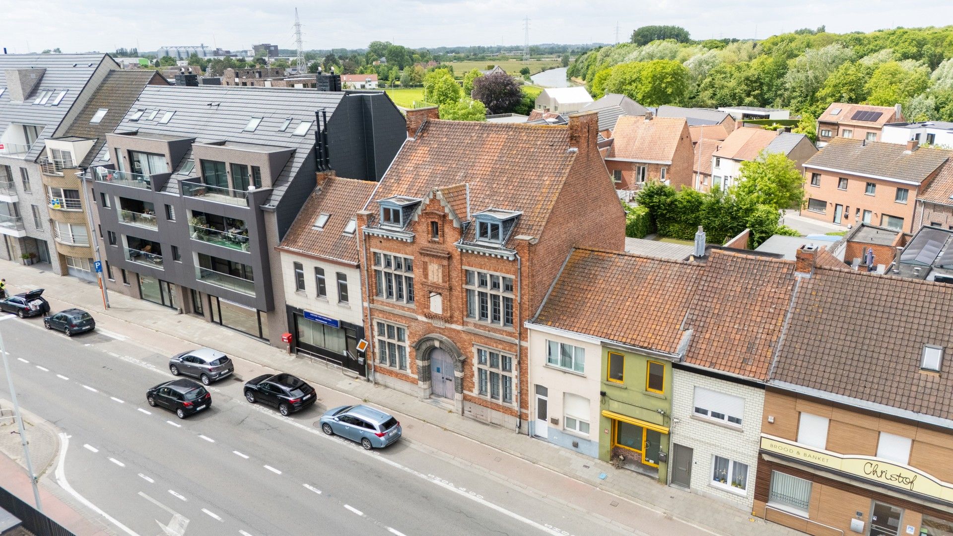Karaktervol en ruim pand met tal van mogelijkheden! foto 4