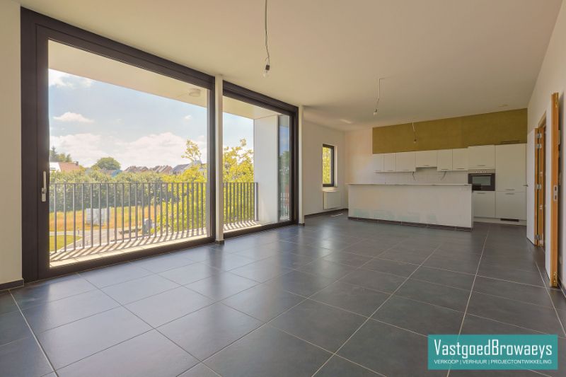Instapklaar 2-Slaapkamerappartement tegenover Station Ronse – Ideaal als Investering! foto 9