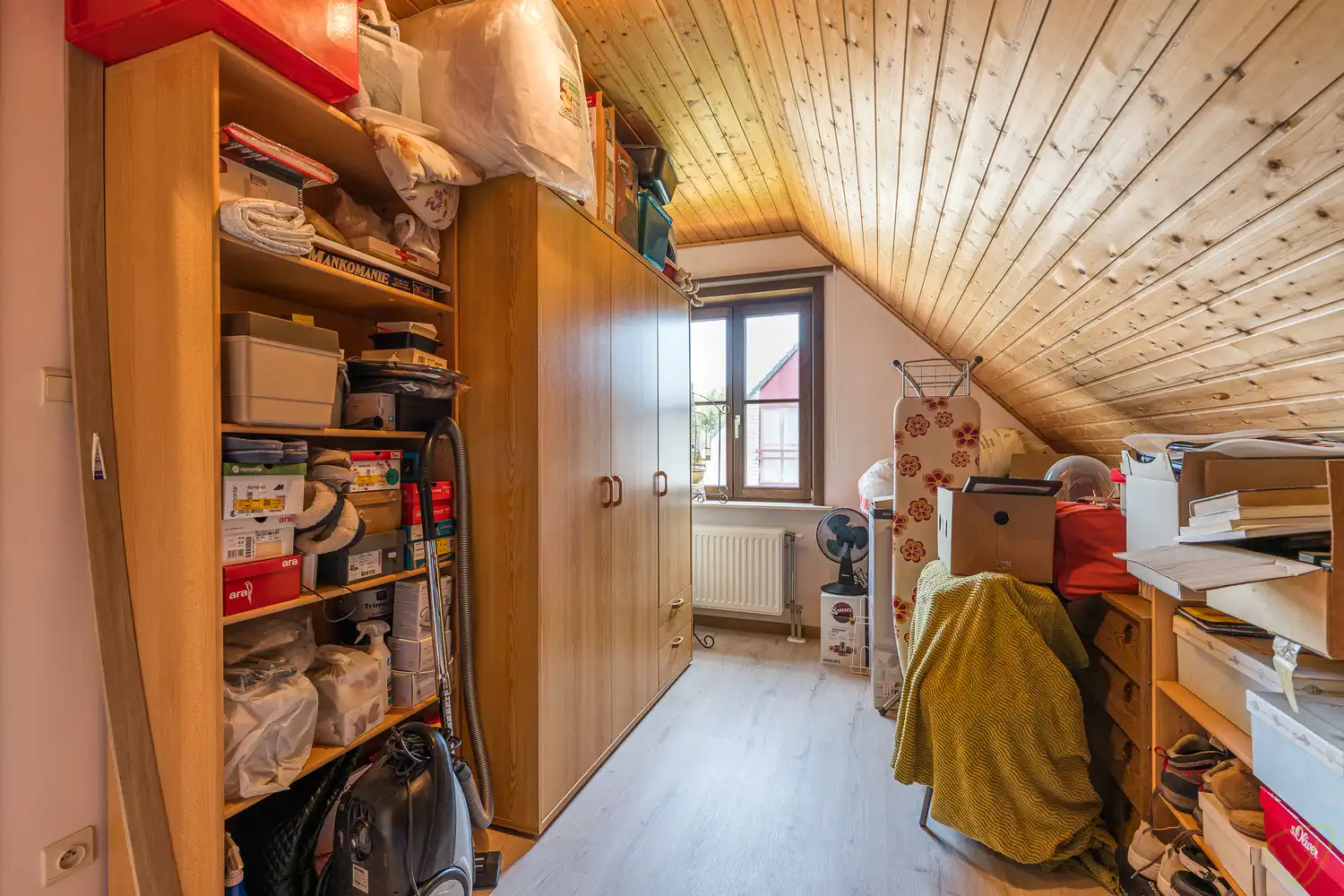 Zeer goed onderhouden alleenstaande woning gelegen in een residentiële wijk te Watervliet foto 18