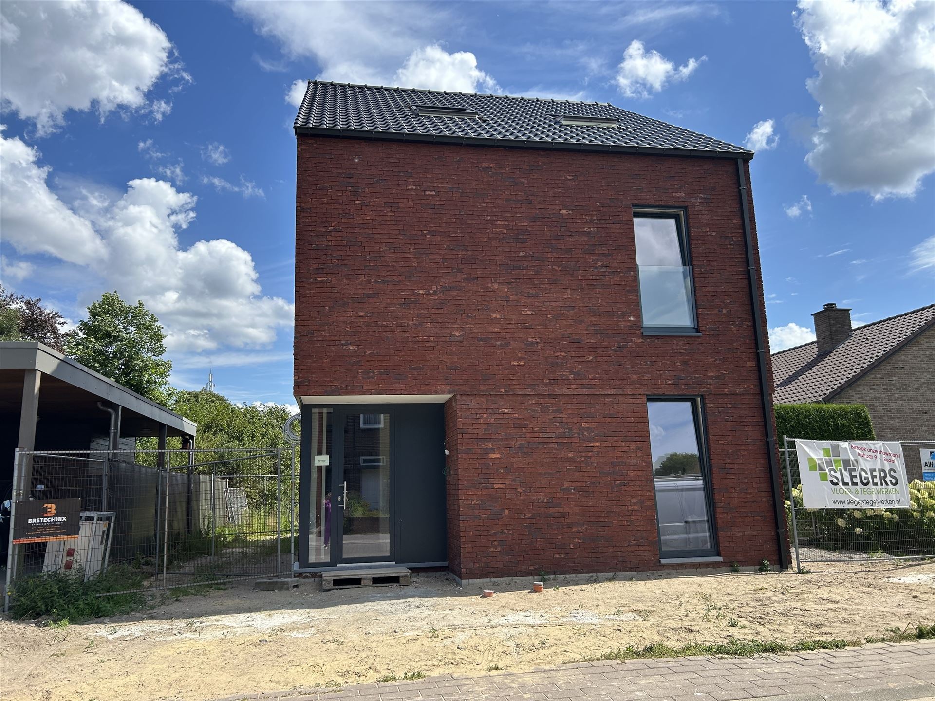 Appartement foto {{pictureIndex}}